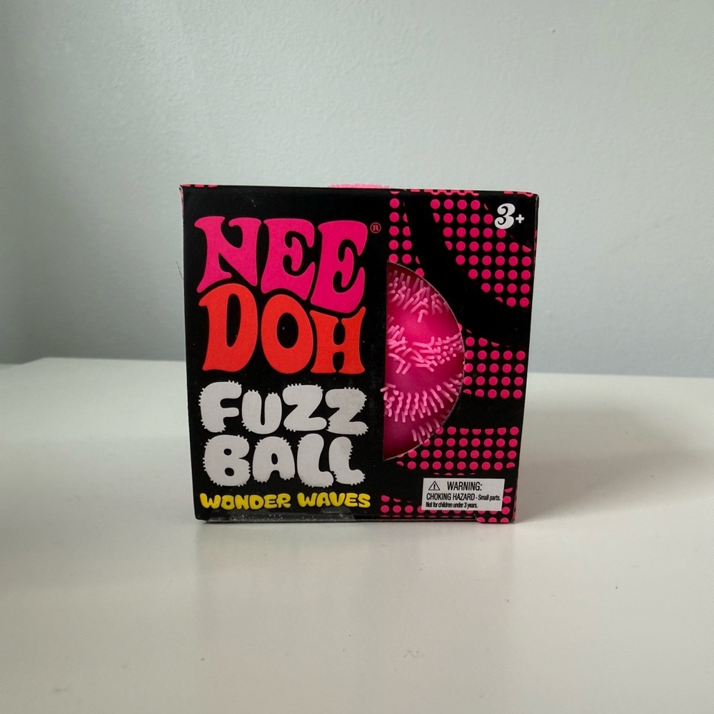 NEEDOH fuzz ball wonder waves pink